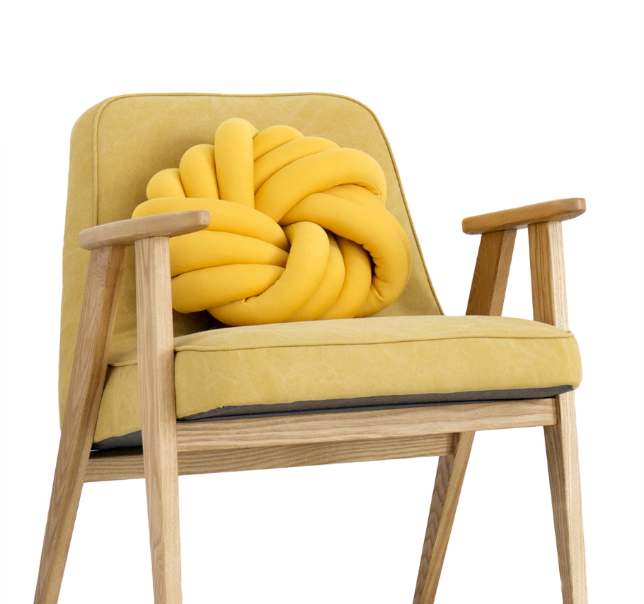 brooke lark 08boynh r e unsplash@2x.png